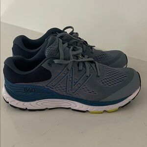New Balance Gray and Blue Sneakers